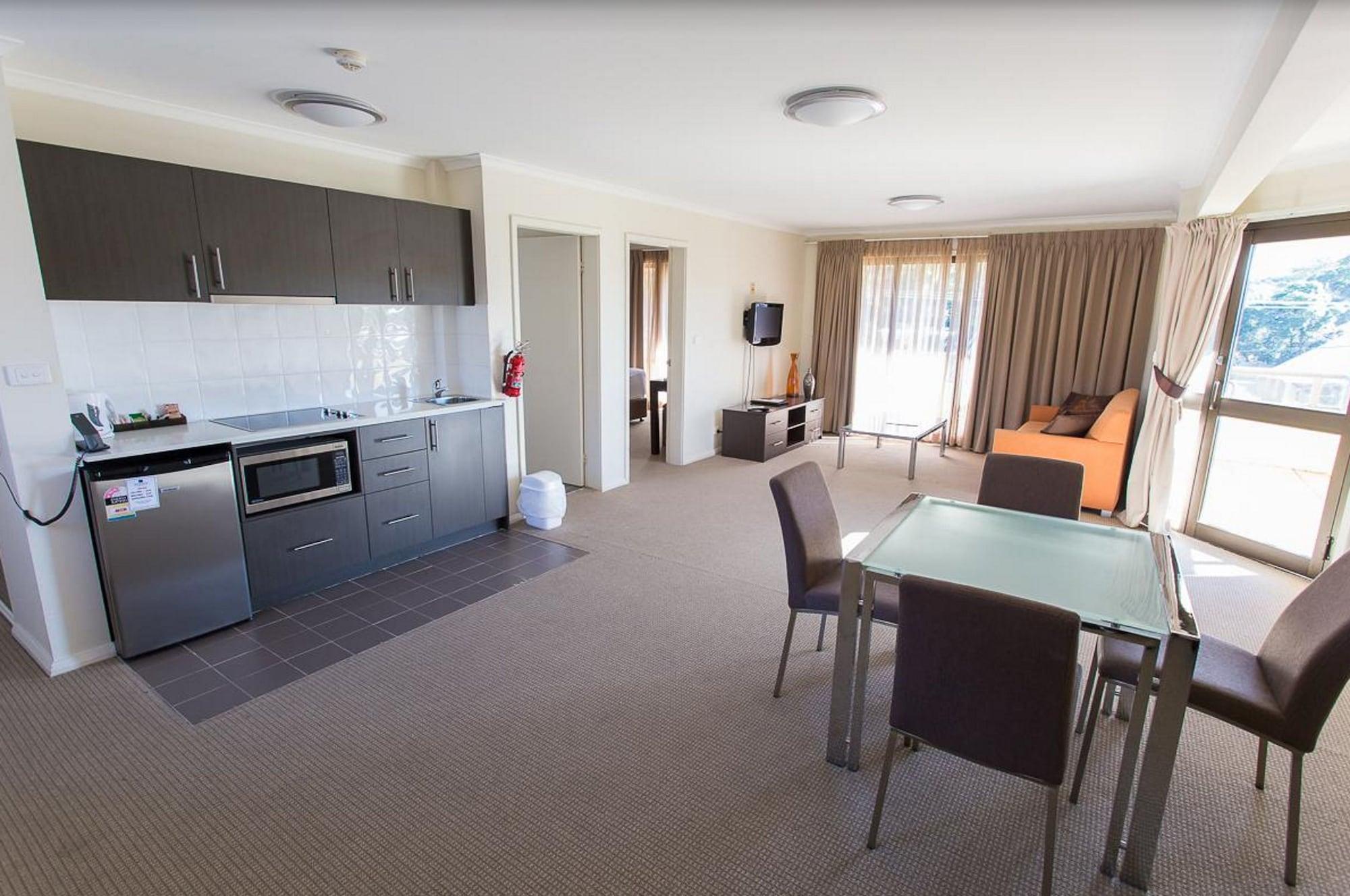 Peninsula Nelson Bay Motel And Serviced Apartments Exterior photo