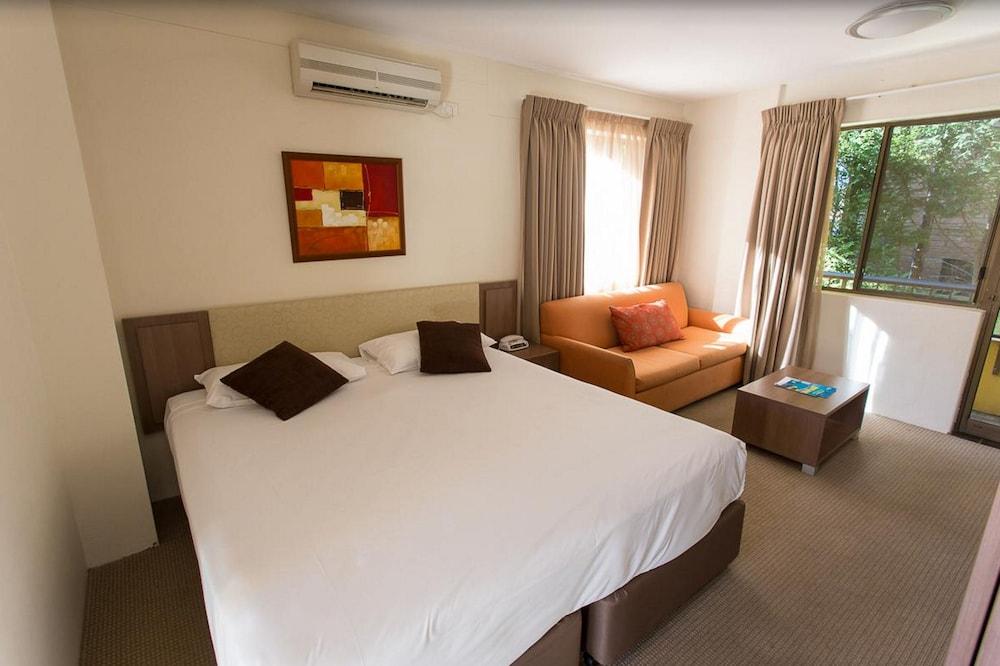Peninsula Nelson Bay Motel And Serviced Apartments Exterior photo