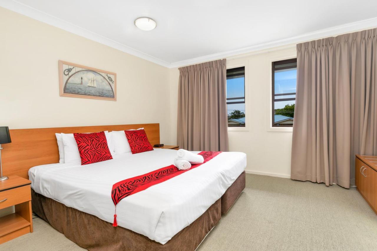 Peninsula Nelson Bay Motel And Serviced Apartments Exterior photo